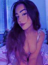 Sierra Rain 🧡 on X: Hey anime guys, Am i hot? 😈❤️‍🔥  t.coW8S7pWUw6w  X