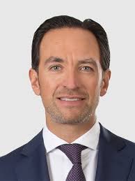 Scotiabank CEO And Leadership: Executives and Demographics