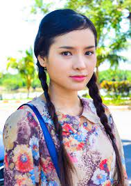 Phương trinh jolie từng đóng phim gì. PhÆ°Æ¡ng Trinh Jolie Lam Co Dau Cá»§a LÆ°Æ¡ng Tháº¿ Thanh Ngoi Sao