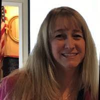 Valerie Lopes's Instagram, Twitter & Facebook