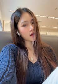 Angie Asian Next Top Model