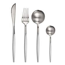 Tarrerias Bonjean Menagere 16 Pieces Mazarin Blanche