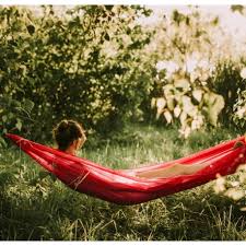 The quilted hammock really impressed us, with its thick double padding and thick quilting that made it feel like you were floating on clouds. Hammock Travel Set Mars