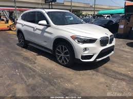 This year's model is shorter from bumper to bumper, but it's also taller wider. Bmw X1 Sdrive28i 2017 White 2 0l Vin Wbxhu7c3xh5d71614 Free Car History