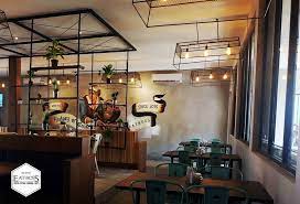 Anak panah kopi plus, semarang, indonesia. 25 Cafe Instagramable Yang Bisa Dikunjungi Saat Kamu Liburan Di Semarang