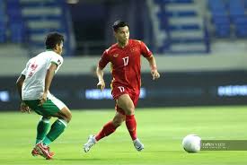 Cụ thể, cô nàng comment dưới bức ảnh của văn thanh rằng: Jwfz6h3nqu8i5m