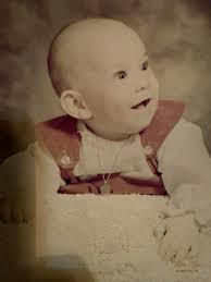 Request for photo editing of mother and daughter picture?