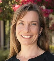 Amanda Guyer's Instagram, Twitter & Facebook