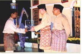 Sejarah peradaban islam pada kerajaan mughal (india) a. Perbadanan Kemajuan Ekonomi Islam Negeri Perak