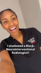 Tara Lamb's Instagram, Twitter & Facebook