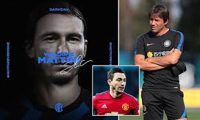 Check out his latest detailed stats including goals, assists, strengths & weaknesses and match ratings. Inter Milan Confirm Signing Of Former Manchester United Flop Matteo Darmian Daily Mail Online