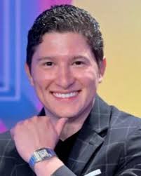 Hoy es un día muuuy especial, porque hace 29 años viví de los momentos más  felices de mi vida Llegó a este mundo un pequeñito que me cambió la vida, y  me