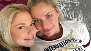 Valentina pahde, 20, wird ab dem 28. Cheyenne Valentina So Unterscheiden Sich Die Pahde Twins Promiflash De