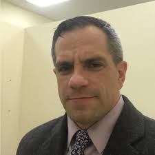 Let's celebrate!! Today we had the honor to celebrate some of our amazing  colleagues in R8D25! From team accomplishments , to anniversaries,  promotions and even birthdays, it was great to be able