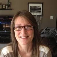 Kelly Spooner's Instagram, Twitter & Facebook