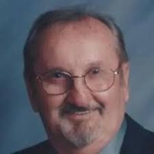 Edward Mazur's Instagram, Twitter & Facebook