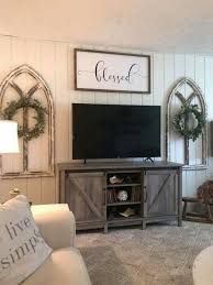 43 Amazing Farmhouse Home Decor Ideas To Get A Past Impression Farmhousedecor Farmhous Farm House Living Room Farmhouse Decor Living Room Country House Decor