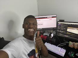 Ychwanegodd Jhdelacruz777... - Jhdelacruz777 Oficial ve