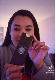 👑Pettine.M VT 👑 Hats off to you sis 😘😘 love my Lippy @👑Mɪᴄʜᴇʟʟᴇ...