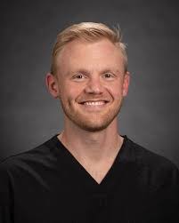 Erin Persinger's Instagram, Twitter & Facebook