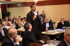 Wer noch zweifel an söders machtwillen hatte, hat sie jetzt nicht mehr. Soder Hilfen Fur Kinder Und Alte Menschen Wichtig Sonntagsblatt 360 Grad Evangelisch