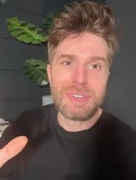 Joel Dommett