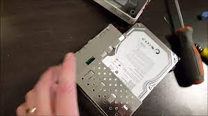 Openelec on the raspberry pi sees the dlna shares on it without any problem. How To Disassemble A Seagate Freeagent Usb Disk Youtube