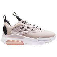 Jordan Max 200 Women S Foot Locker In 2020 Women Shoes Air Max Air Max Sneakers