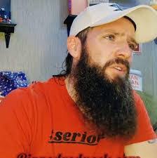 Elijah Redd's Instagram, Twitter & Facebook