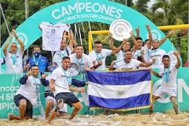 Trinidad y tobago vs el salvador en vivo online en directo.este partido se jugará el miércoles 14 de julio 2021 a partir de las 17:30 horas de guatemala a jugarse en el toyota stadium en el partido de la segunda ronda de la fase de grupos en la copa oro 2021. Bienvenidos Campeones Selecta Playera Regresa A El Salvador Tras Clasificarse A Rusia 2021 Y Coronarse Campeona De Concacaf Diario El Salvador