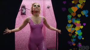 Today the streaming platform revealed friends: Trailer For Hbo S New Documentary Fake Famous Which Debunks Social Media Influencer Fame Geektyrant