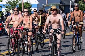 Naked Bike Ride In Koln Wird Jetzt Nackt Geradelt Koeln De