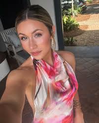 Madison Cherry's Instagram, Twitter & Facebook