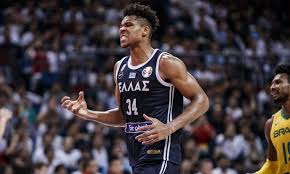 Όλα τα άρθρα για γιάννης αντετοκούνμπο από το gazzetta.gr | μάθε τα τελευταία αθλητικά νέα για όλα τα σπορ από την ελλάδα και τον κόσμο! Oi Amerikanoi Gia Ton Antetokoynmpo H Ellada Prepei Na A3iopoihsei Ton Giannh Opws Oi Mpaks Fosonline