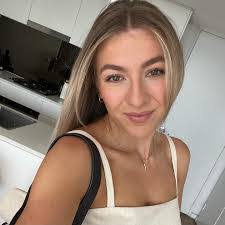 Ebony Charles's Instagram, Twitter & Facebook