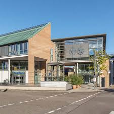 Barclays international banking offers you products and services to help you manage and grow your banking. Vereinte Versicherungen Munchen Als Arbeitgeber Gehalt Karriere Benefits Kununu