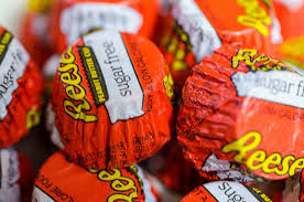 It's graduation day, and peanut butter is ready to come out of the middle and show the world what it's made of. Do You Pronounce Reese S Differently Depending On Where You Re From Culture History Atlas Obscura Community Travel Forum