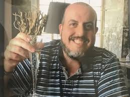 Aaron Bewley's Instagram, Twitter & Facebook