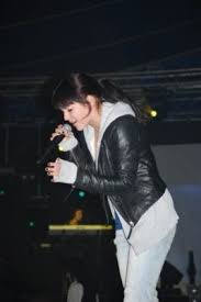 Discover more music, concerts, videos, and pictures with the largest catalogue online at last.fm. Ewa Farna Na Planie Teledysku Do Ewakuacja Ewa Farna Video Fanpop