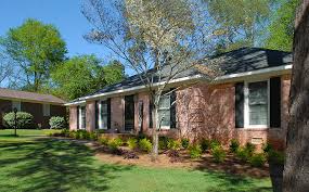 Contact us today to tour our properties and learn about our available amenities. Houses Lofts