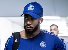 Compra de Patrick pode ficar R$ 1,4 milhão mais cara ao Santos em 2026