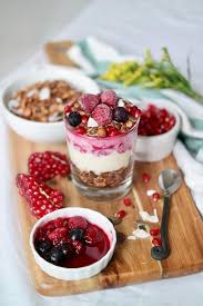 Top 5 diabetic energy breakfast recipes easy pop diets 16. Cocoa Granola Mixed Berry Parfait For When You Need A Breakfast Or Snack That Takes Under 5 Minutes Plant Based Food Parfait Breakfast Breakfast For Kids