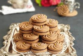 Petits Fours Halwat El Lambout Gourmandise Assia En 2020 Recette Gateau Oriental Recette Gateau Sec Gourmandise