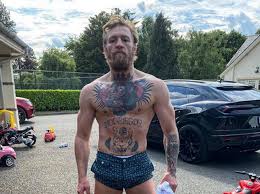 The conor mcgregor haircut is the perfect men's hairstyle for guys wanting a stylish yet sporty look. Conor Mcgregor Shows Off Long Hair And Beard During Lockdown Irish Mirror Online