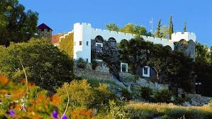 Windhoek (/ ˈ w ɪ n d h ʊ k /, afrikaans: Hotel Heinitzburg Windhoek Namibia Relais Chateaux