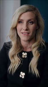 Marissa Rees's Instagram, Twitter & Facebook