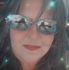 Keys 12 MILE & Heritage Pkwy. OWNER KEYS CALL WARREN POLICE