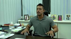 11:09 (apak harry )kanda khairul dan abang ali panass tambah lawak jadii????? Menanti Februari Episod 13 Lelaki Itu Pemilik Hati Ku