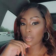 Pertrona Latson (@difmaker23)