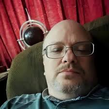 Ok y'all im new to Threads and im curious. If it says some commented